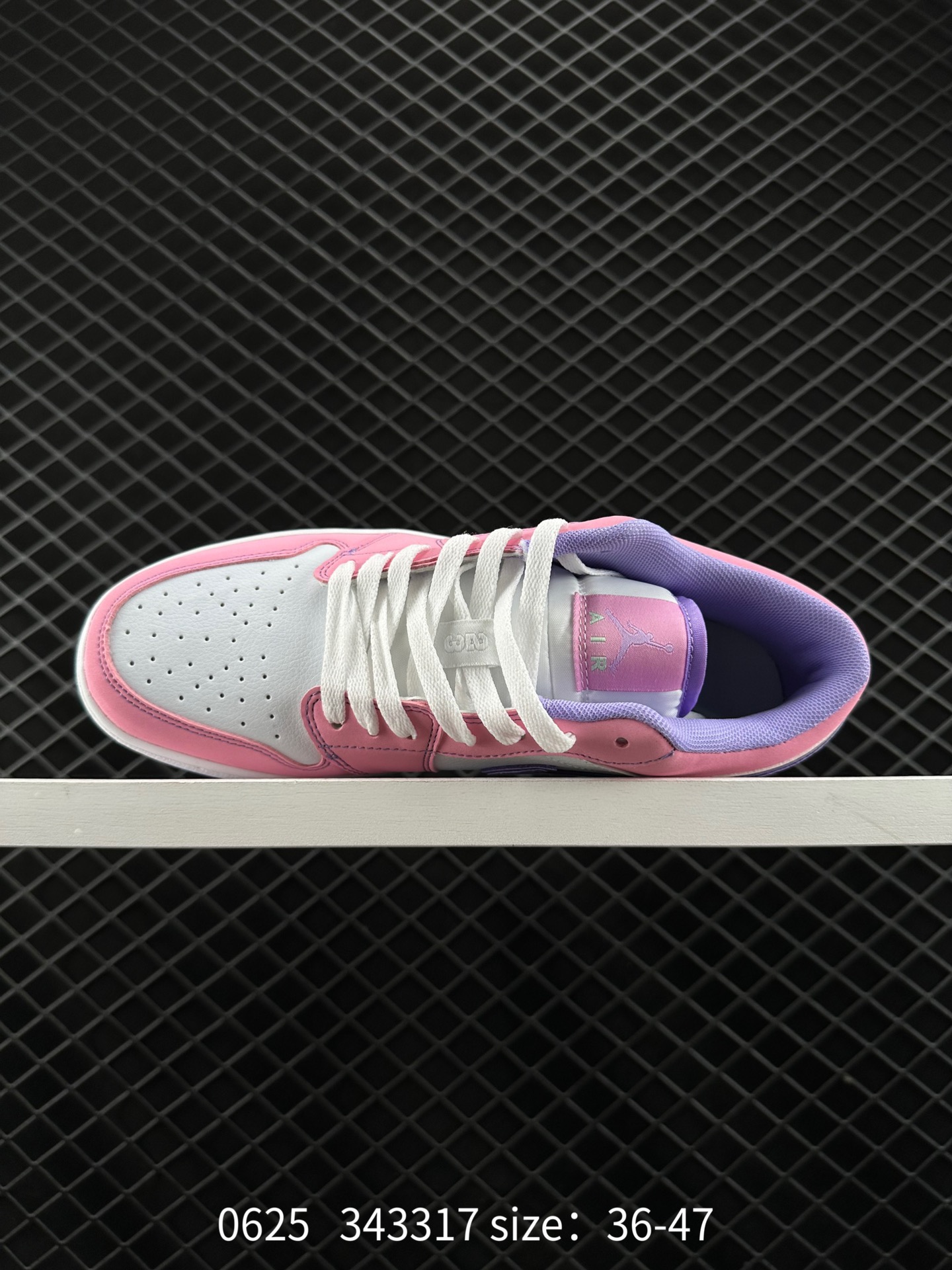 Air Jordan 1 Low AJ1